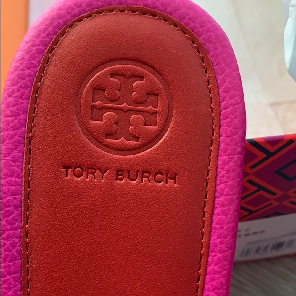 NIB Tory Burch imperial pink Miller sandals - Picture 3 of 5